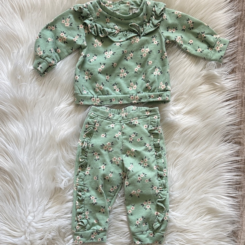 Floral Ruffle Baby Outfit Sweat Set 3-6m